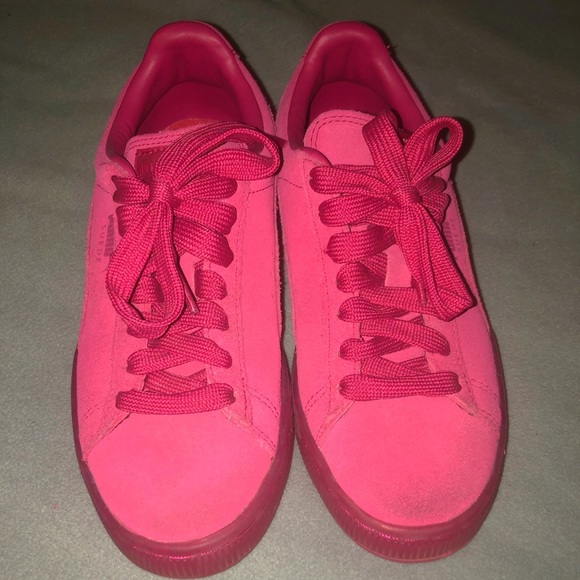 Rose Red/Hibiscus Suede Puma Shoes - Picture 4 of 8